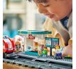 LEGO® City 60423 Električka a zastávka v centre mesta