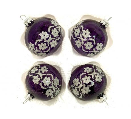 Sklenené vianočné gule 7 cm „Fialová noblesa“ – Elegantné kúzlo so strieborným kvetinovým motívom ( sada 4 ks )